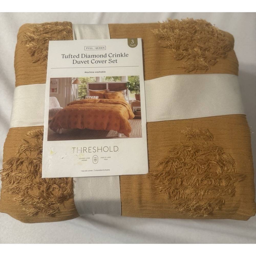 New Threshold Full/Queen Tufted Diamond Crinkle Duvet Cover Set Burnt Orange